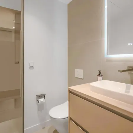 Vacation I Thyma, Brand-new Villa, Swimming-pool, Cinema And Bar, Minutes From The Marina And The Villa Marbella
