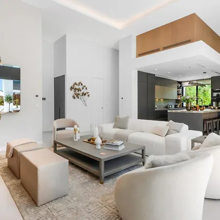 Vacation I Thyma, Brand-new Villa, Swimming-pool, Cinema And Bar, Minutes From The Marina And The Marbella